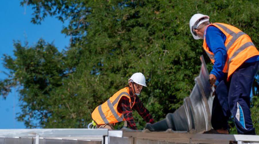 Professional new roof installation services in Munday, WV